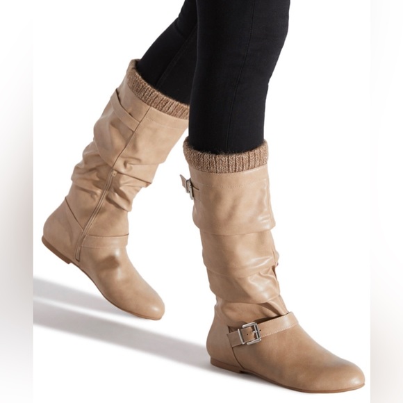 Slouchy Flat Boot - Picture 2 of 4